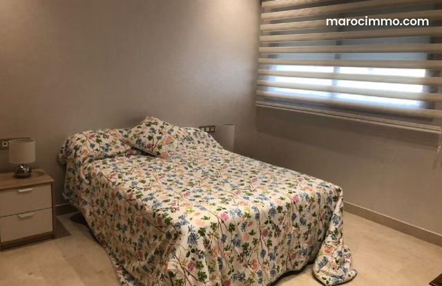 Appartement a louer quartier iberia surface 220 m² — 4