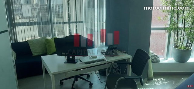 Plateau de bureau moderne aménagé en duplex de 240 m de surface exploitable a la vente en plein bld anfa — 4