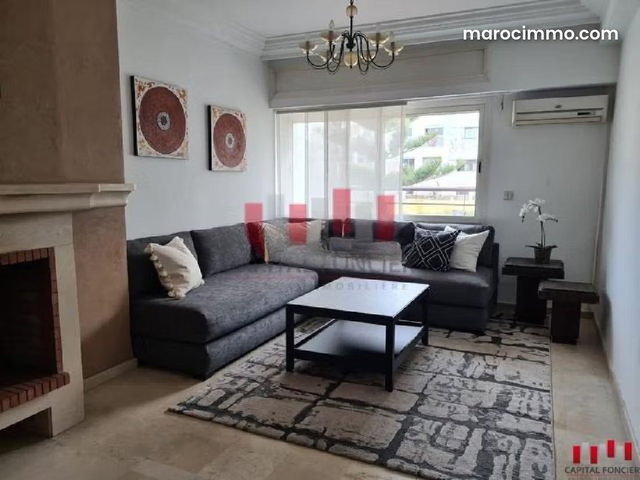 Cozy furnished apartment with private balcony — 2