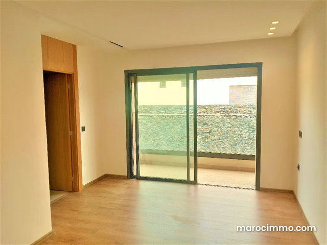 Excellent Furnished Villa in Harhoura Beach 4 Bedrooms — 3