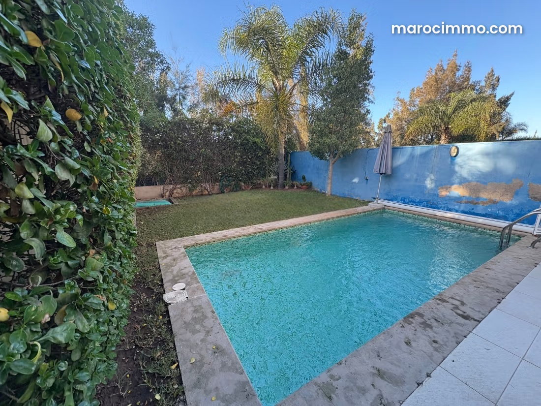 Villa à vendre à Bouskoura, quartier Ville Verte — Bouskoura