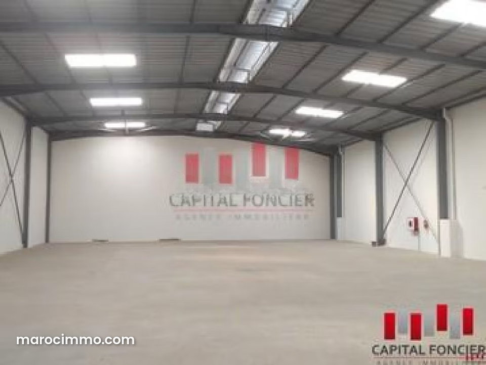 Unité industrielle neuve de 1500 m2 zone bouskoura a la location Accès autoroutier et centre ville immédiat