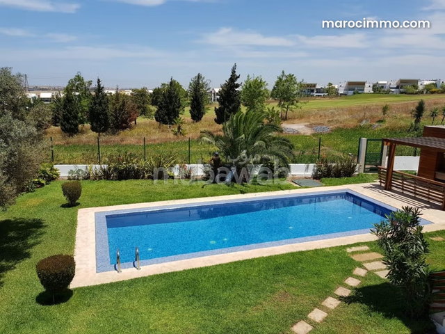 Villa isolée meublé en location à la CGI BOUSKOURA — 2