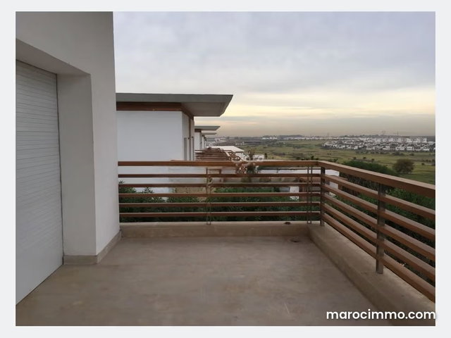 Villa isolée meublé en location à la CGI BOUSKOURA — 4