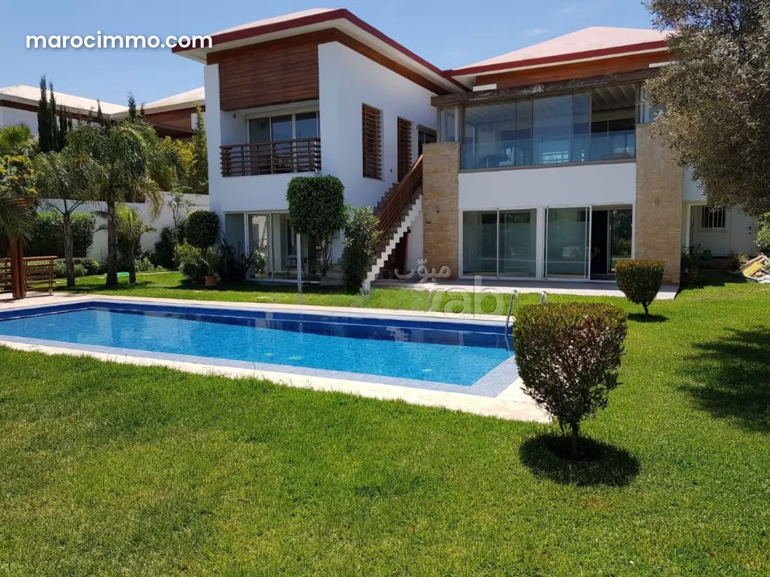 Villa à louer à la Ville verte, Bouskoura — Bouskoura