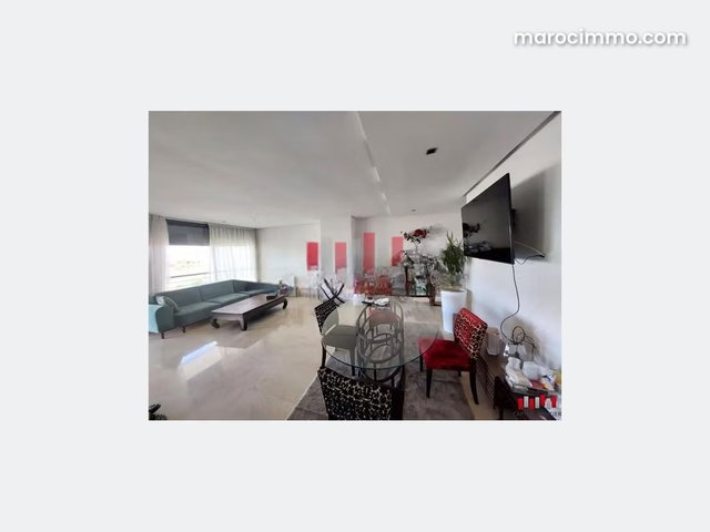 Superbe appartement / vue degagee /3 chambres /bouskoura — 3