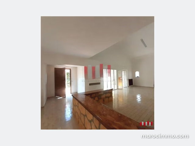 Oasis, superbe villa art deco, a louer vide, beau jardin, opportunité a saisir — 5