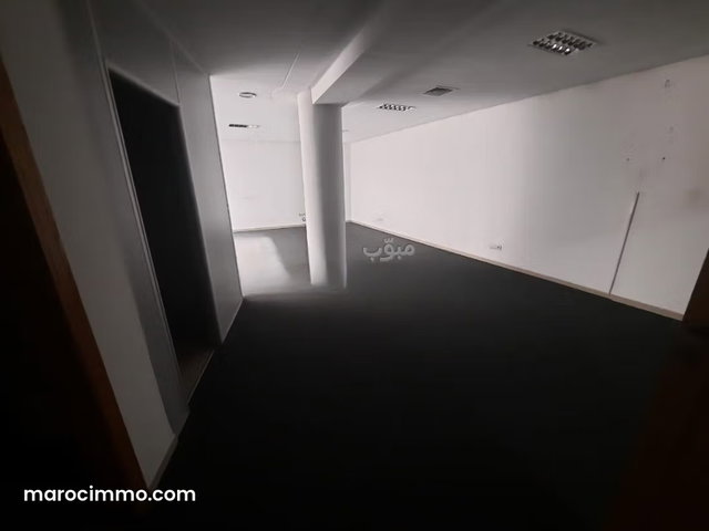Bureau de 77 m2 à l'achat sur Abdelmoumen l. Immeuble professionnel Conciergerie à disposition, système de climatisation — 5