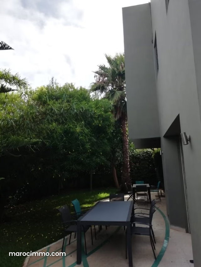 Belle villa vide sur CIL calme — 4
