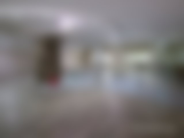 واجهة بارزة لمحل تجاري للإيجار بحي راسين في الدار البيضاء — 2
