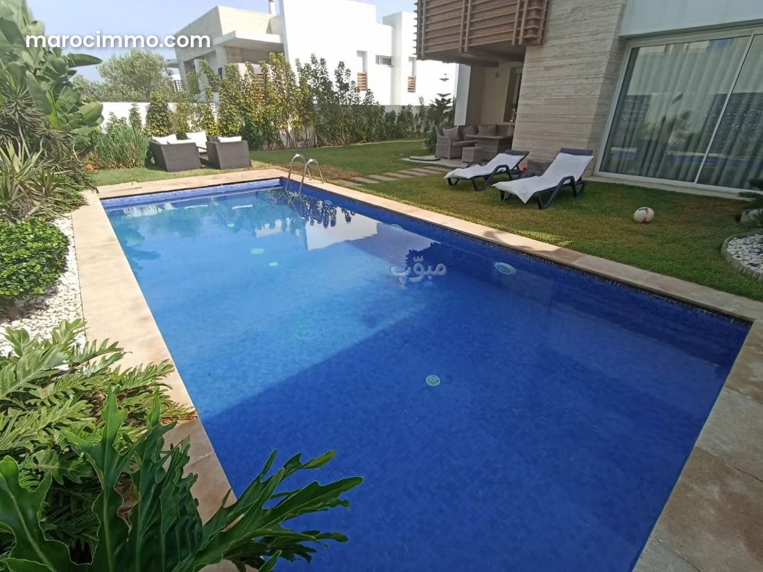 485 sqm villa with pool, Ville Verte Bouskoura — Bouskoura