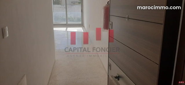 Exclusivité Immeuble professionnel neuf R 5 de 2000 m de surface utile aux meilleures normes internationales a la location quartier princesse Maarif — 3