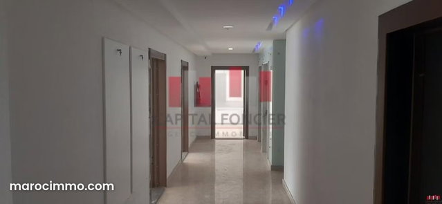 Exclusivité Immeuble professionnel neuf R 5 de 2000 m de surface utile aux meilleures normes internationales a la location quartier princesse Maarif — 4