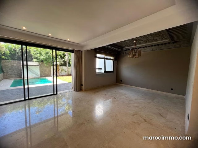 Villa a la location 4 chambres à la Cgi — 3