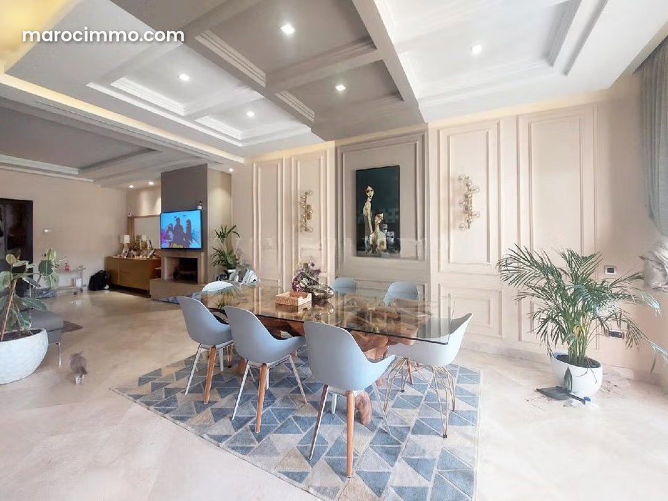 Vente Exceptionnel appartement très moderne 266m2 avec jardin privatif, Bouskoura