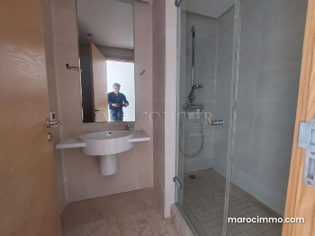 Location Très bel appartement neuf 182m2 au cœur de la ville verte, Casablanca — 5