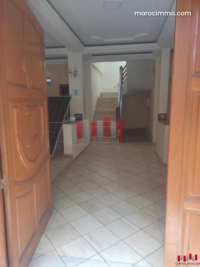 Villa a usage professionnel de 500 m de surface utile a la location quartier la colline sidi maarouf — 3