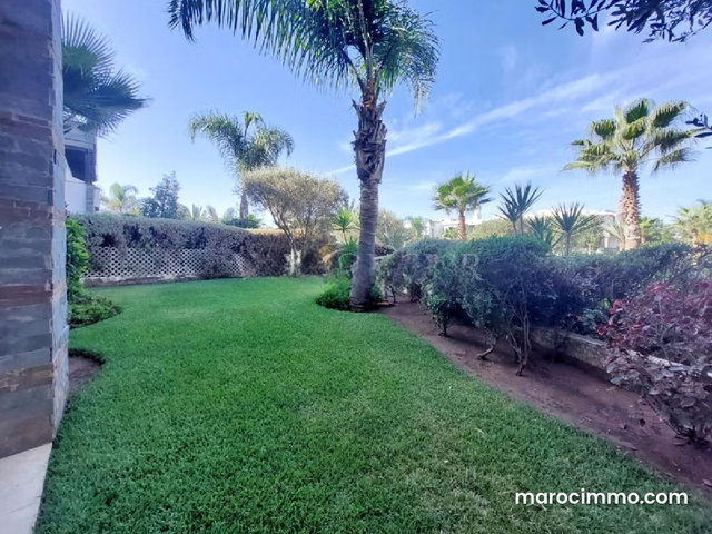 Vente très beau Rez de jardin 367m2 3chambres résidence fermée, Bouskoura — 2