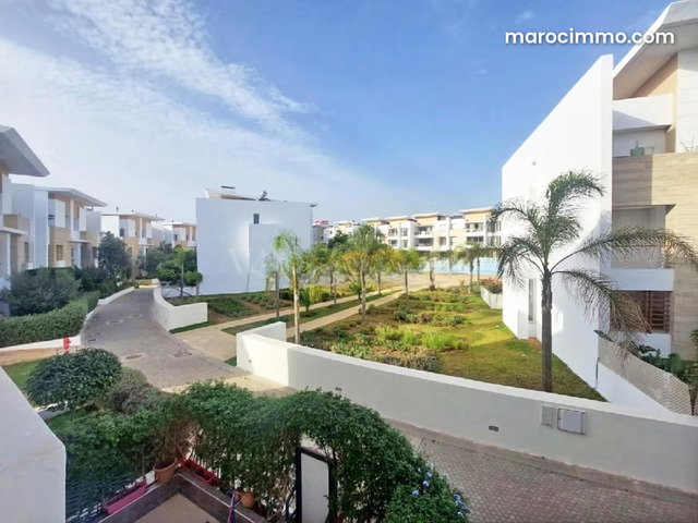 Vente Duplex Rez de jardin 259m2 3chambres très bien situé à CGI Bouskoura — 2