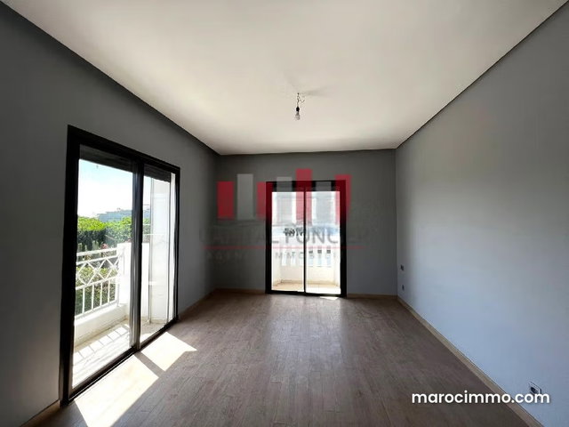Tres jolie villa a louer /4chambres /bouskoura — 3