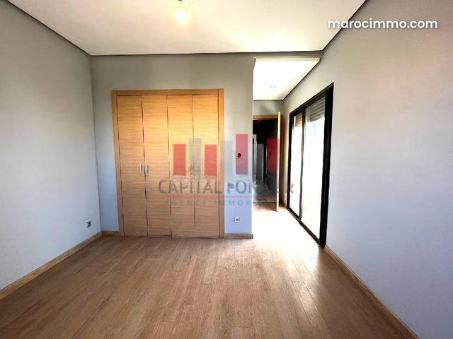Tres jolie villa a louer /4chambres /bouskoura — 2