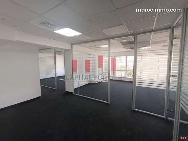 Plateau bureau de 596m2 à la location Palmier — 2
