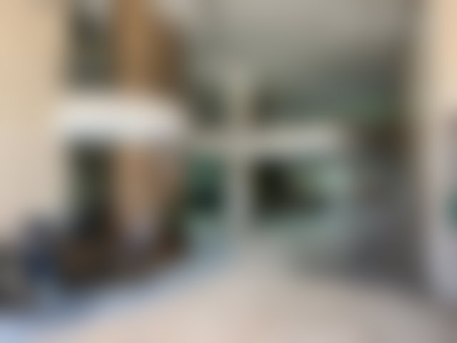 محل تجاري فسيح للإيجار بحي راسين في الدار البيضاء — 4