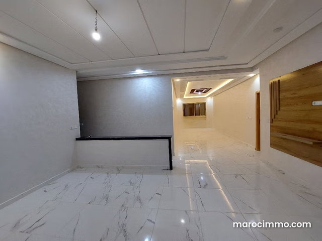New apparently 155m² apartment with elevator and underground parking — 5