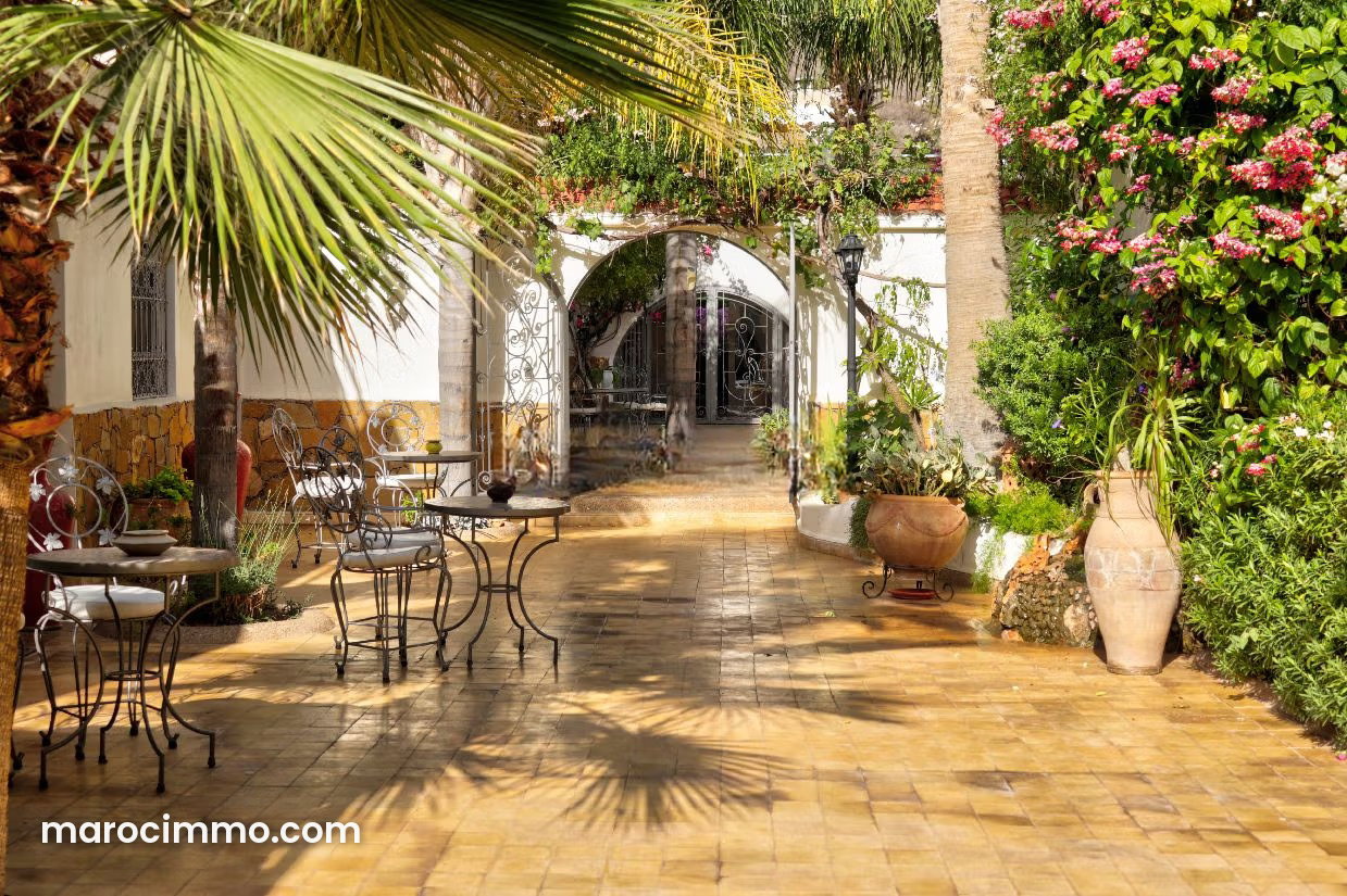 Villa haut standing à vendre à Aourir, entre mer et montagne — Aourir