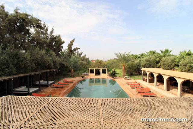 Luxurious Riad with Mountain View — 2