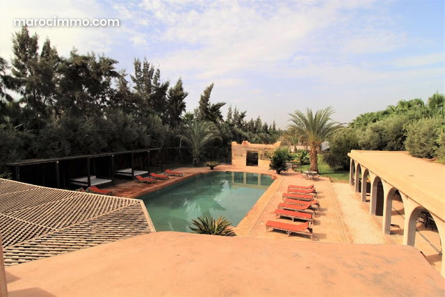 Luxurious Riad with Mountain View — 4