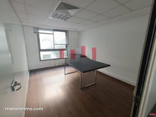 Plateau bureau de 125m2 à la location bd la corniche — 4