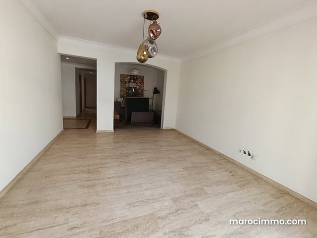 Appartement 2 chambres central et luxueux Racine — 3