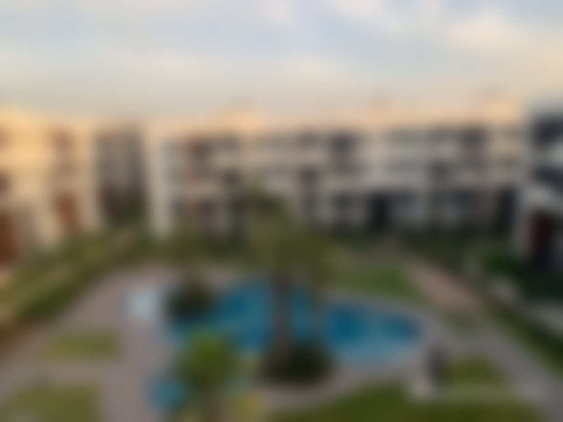 دوبلكس مفروش مع مسبح للكراء في قلب بوسكورة