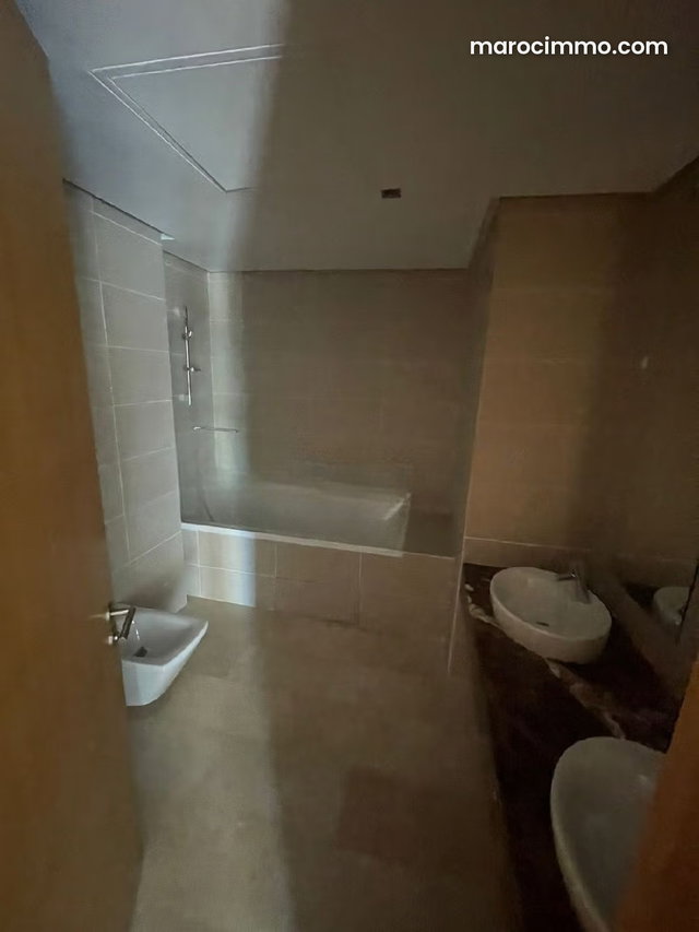 Apartment for Rent in SOUISSI Rabat — 5