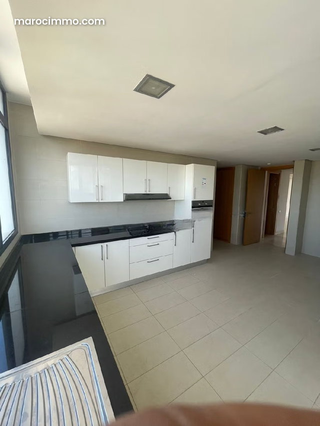 Apartment for Rent in SOUISSI Rabat — 2