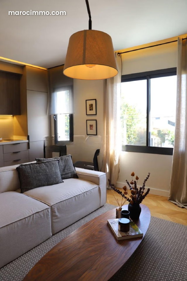 Location sublime studio meublé et équipé avec terrasse Ain Diab, Casablanca — 2