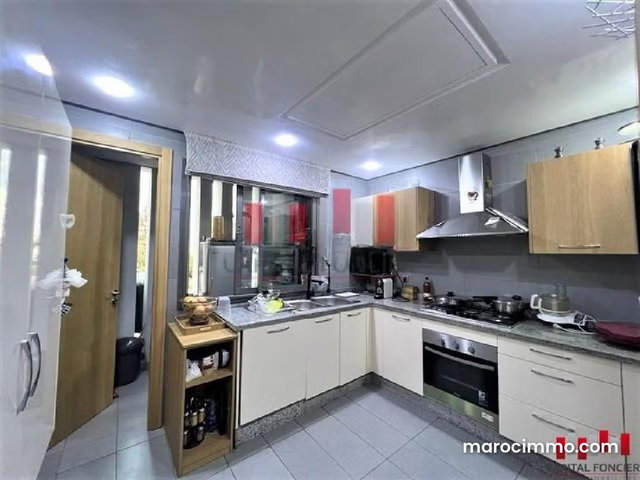 Magnifique appartement 3 chambres / vide /bouskoura — 5