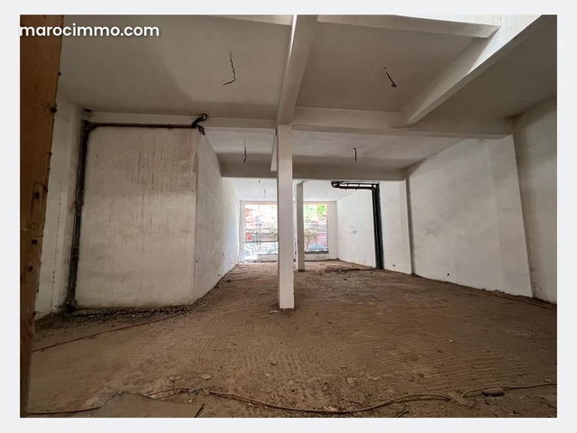 Commercial Property for Rent in Guéliz — 2
