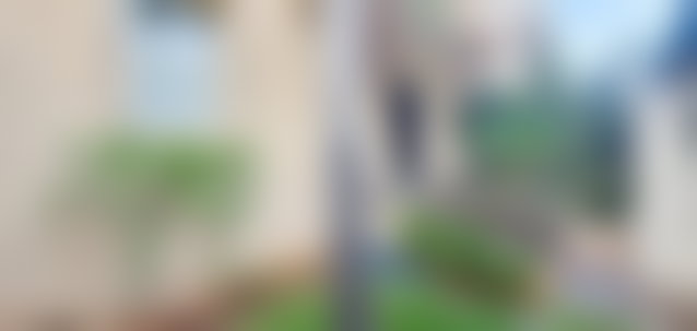 فيلا راقية بمسبح وحديقة للبيع في سيدي معروف الدار البيضاء — 2