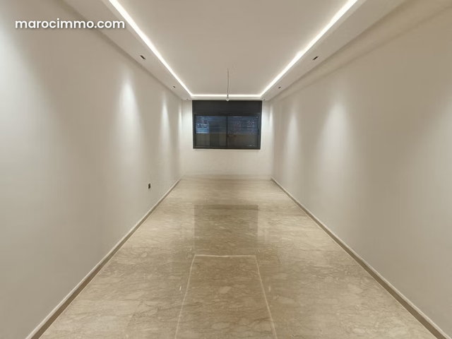 Appartement 4 chambres rénové neuf GAUTHIER — 4