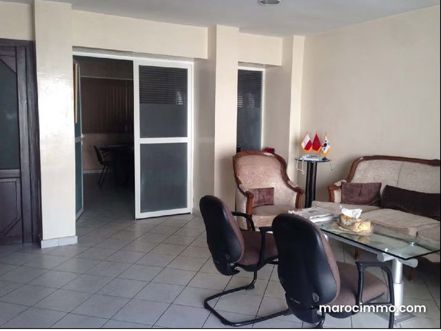 Local industriel de 2346m² à Ain Sebaa — 5