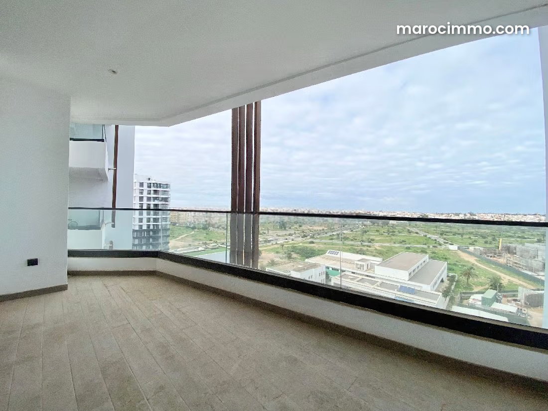 100 m² Apartment with Terrace, Casablanca Finance City — Casablanca