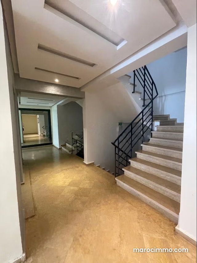 Appartement meublée — 3