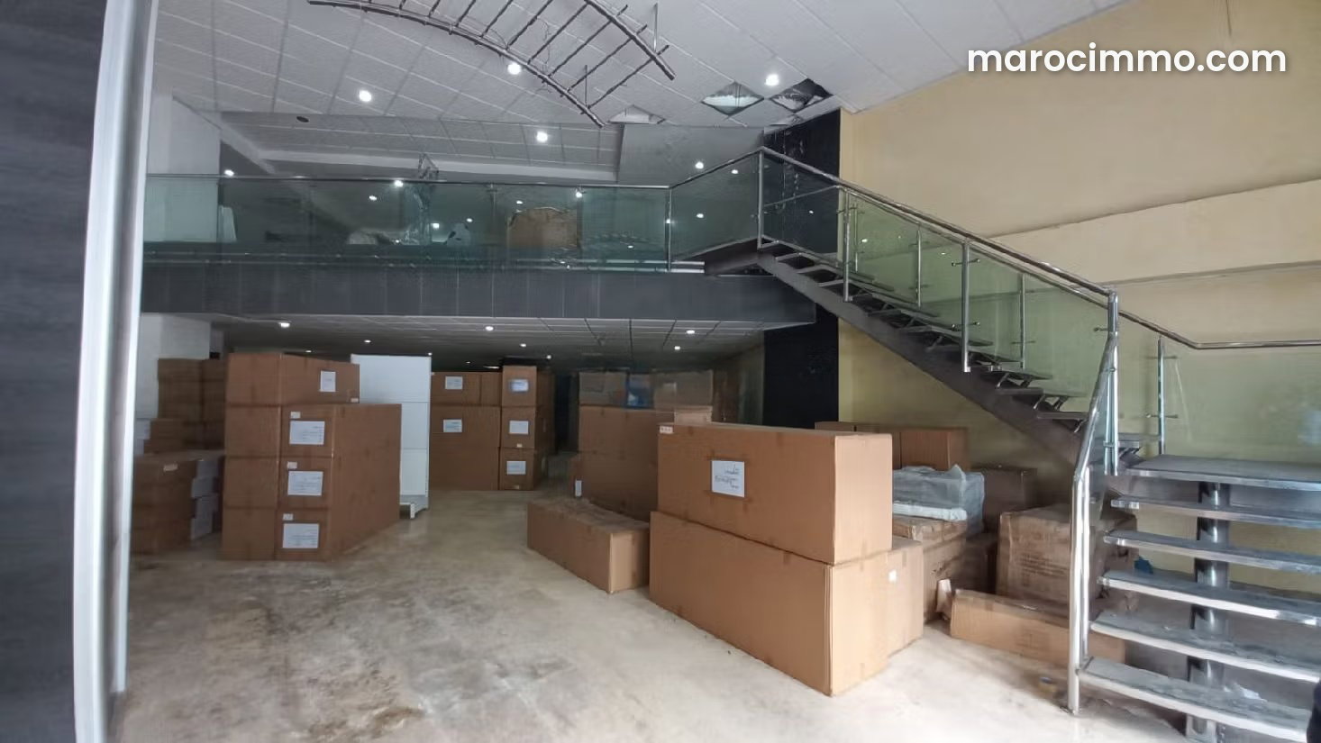 214 sqm Commercial Premises with 5 Glazed Frontages, Palmier, Casablanca — Casablanca