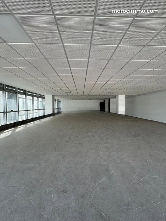 Bureau Prime de 248 M² à la Vente Sur Sidi Maarouf — 3
