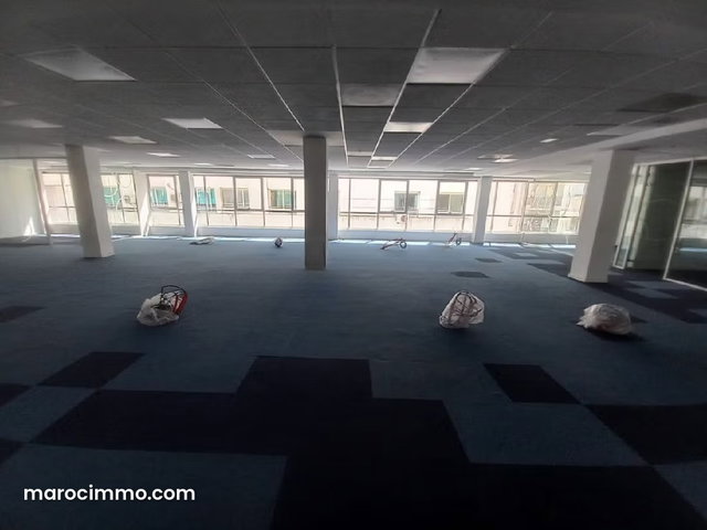 Bureau 700 M² En Location Boulevard D'Anfa — 3