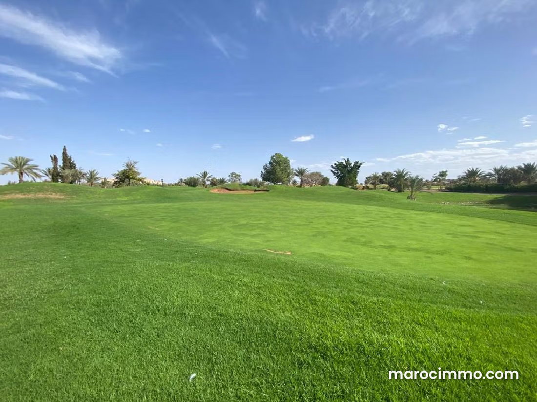 Terrain 1419 m² sur le golf Amelkis Marrakech — Marrakech