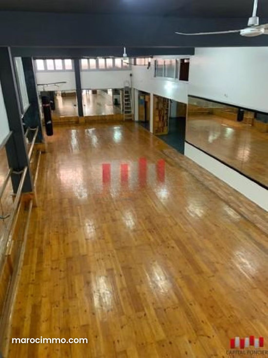 220 m² Commercial Premises in Bourgogne, Casablanca — Casablanca