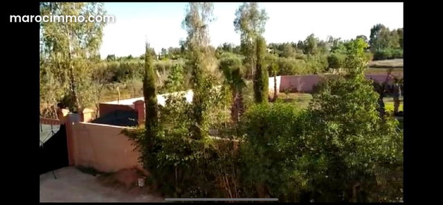 Ferme à vendre à Route de l'Ourika. Superficie 3000 m² — 2